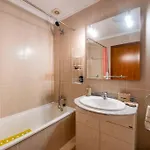 Comfy & Joyful Oceanview Retreat דירה *