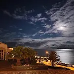 Comfy & Joyful Oceanview Retreat Διαμέρισμα Caniço