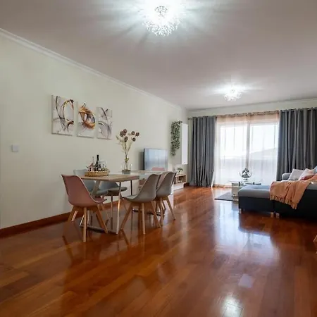 Comfy & Joyful Oceanview Retreat アパート *